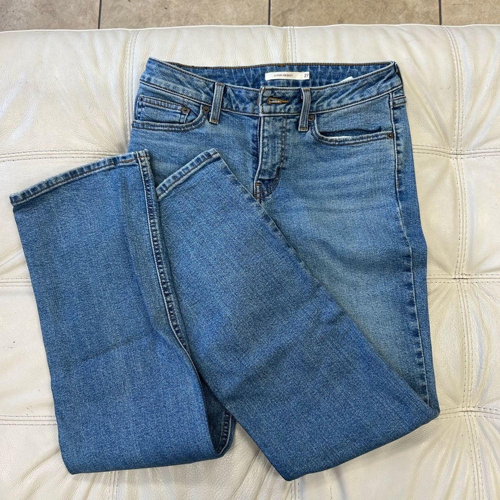 Levi's Women's Superlow Bootcut Blue Jeans
